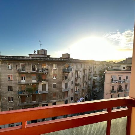B&B Off Rooms And Relax Napoli Dış mekan fotoğraf