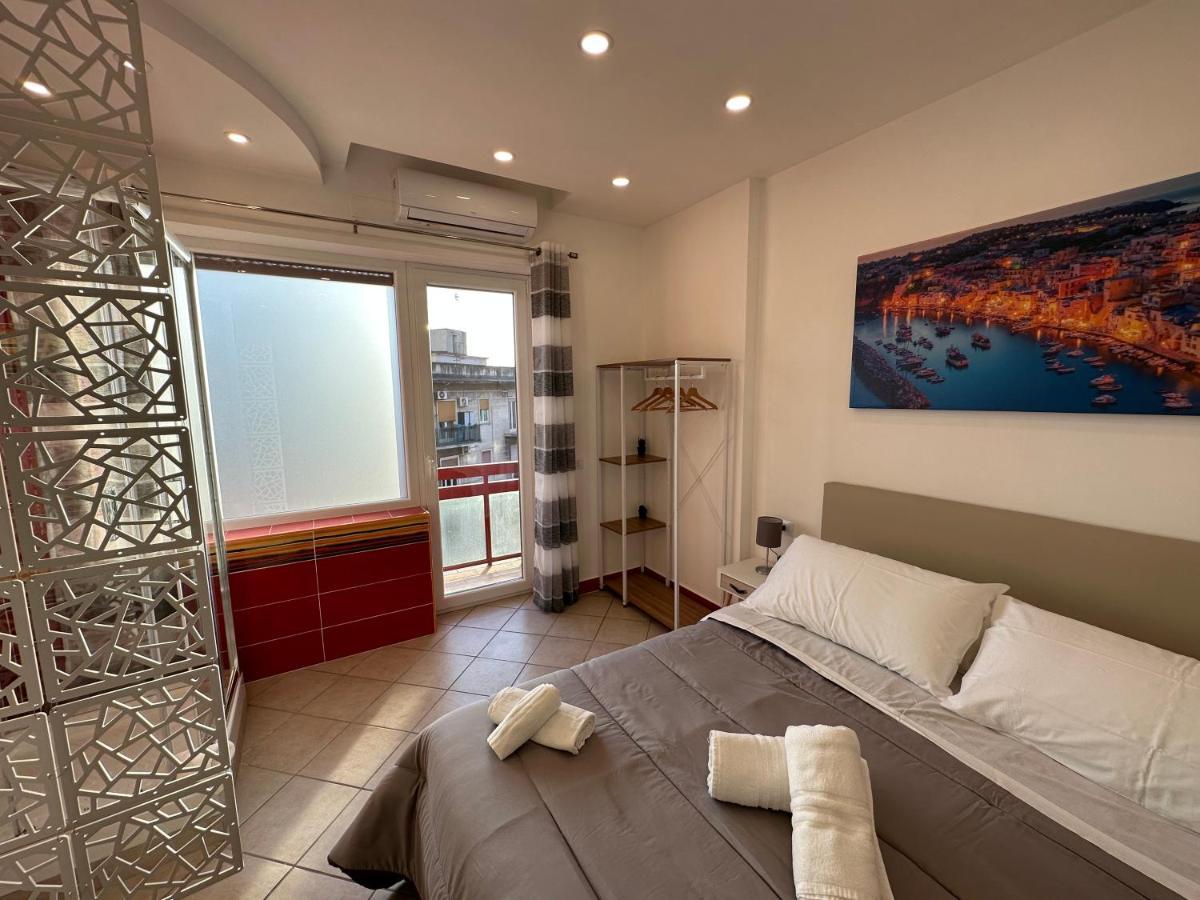 B&B Off Rooms And Relax Napoli Dış mekan fotoğraf