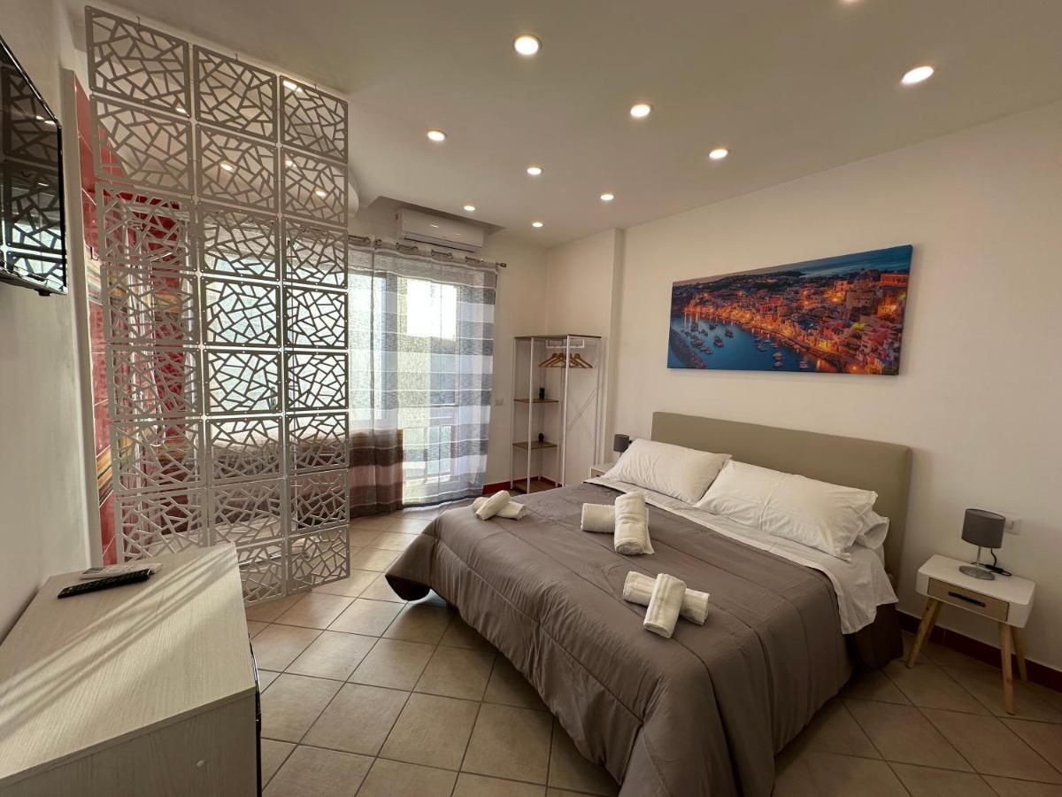 B&B Off Rooms And Relax Napoli Dış mekan fotoğraf